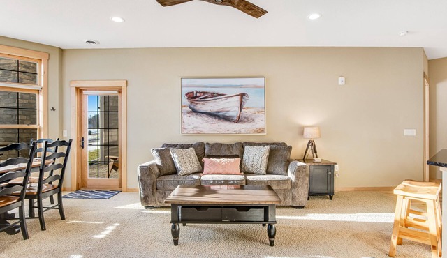 Lakefront, ground floor condo with indoor pool - fireplace, patio & washer/dryer