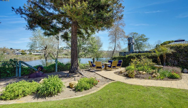 Lakefront Grover Beach Home ~ Walk to Ocean!