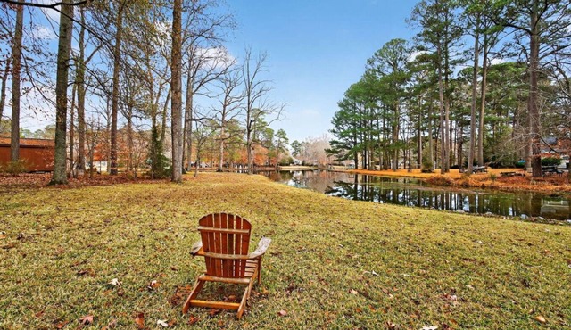 Lakefront Haven | Sunroom, Deck, Near Hospital