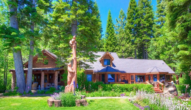 Lakefront History cabin