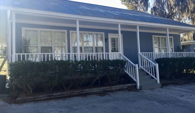 Lakefront Home on Little Lake Harris in beautiful Howey In The Hills, Florida.