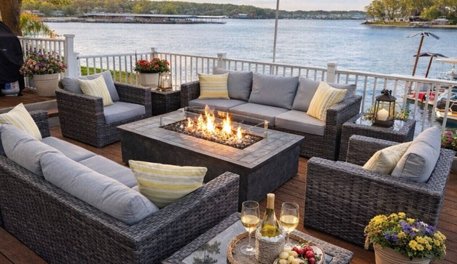Lakefront Home 5BD/3BA Dock/Grills/Deck/Kayaks-16