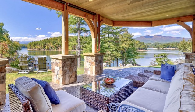 Lakefront Home, Amazing View + Dock, Sauna, Hot Tub, Fire Pit, 2 Patios, Game Rm
