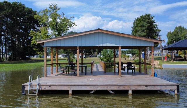 Lakefront Home Featured on HGTV