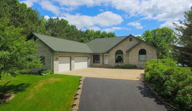 Lakefront Home, lake views, Casual Elegance, Scrapbooking!