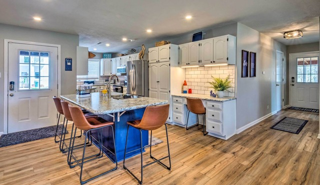 Lakefront home near Moors