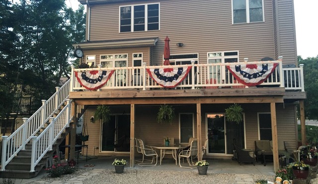 Lakefront Home on Beautiful Lake Shangri-la