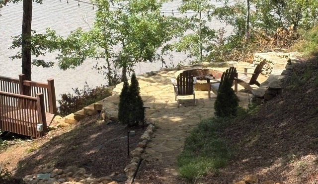 Lakefront Home, Sleeps 10, Game Room, Stone Firepit Overlooking Lake Wedowee