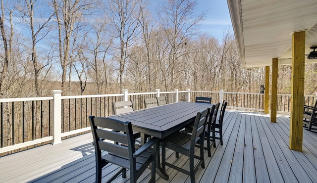 Lakefront Home w/Deck, Near Mammoth Cave Park!