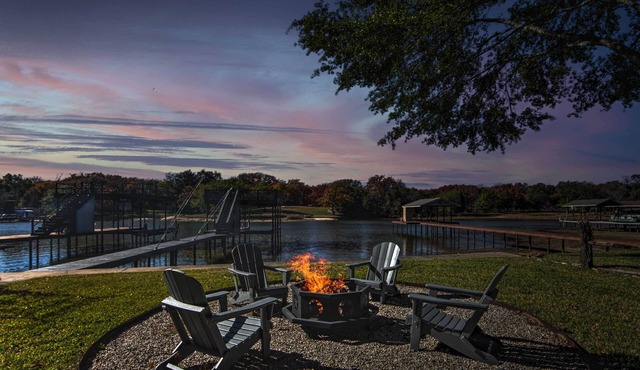 Lakefront Home w/Dock in Mabank: Near Golfing!