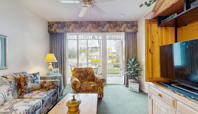 Lakefront home with water view, golf, pool, hot tub, & tennis