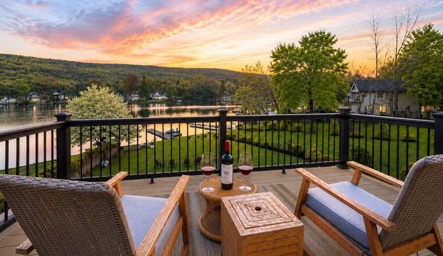 Lakefront | Hot Tub Game Room Sleeps 10