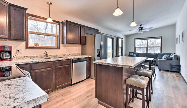 Lakefront House Near UTV Trails: Family Friendly!