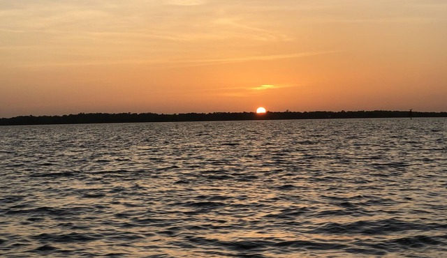 Lakefront house on Beautiful Lake Kissimmee with Boat house.