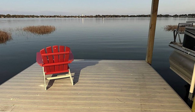 Lakefront house with Boat Dock and Hot tub on the Winter Haven Chain of Lakes