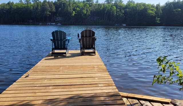 Lakefront Island cottage on Lake Muskoka - Boat Access