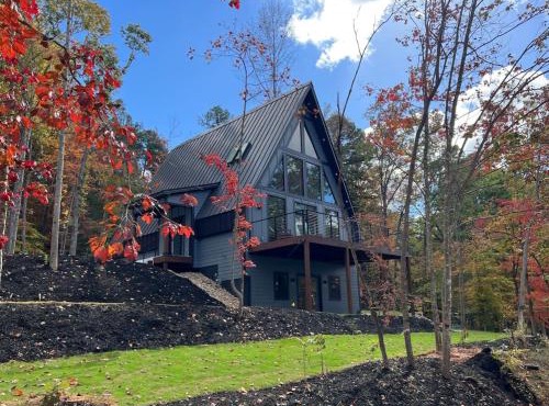 Lakefront Keowee Luxury Cottages 129