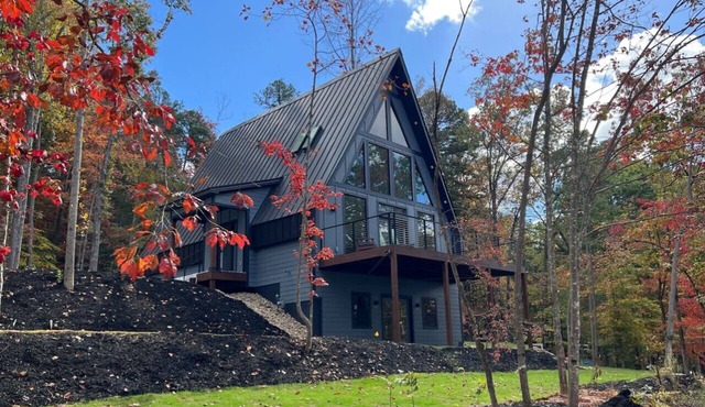 Lakefront Keowee Luxury Cottages 129