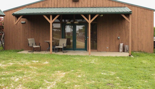 Lakefront, Lake Lewisville, Ski, Boat, Fish, Swim! 14+acres,700+ feet shoreline!