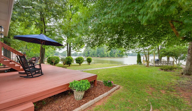 Lakefront Lexington Vacation Rental w/Dock!