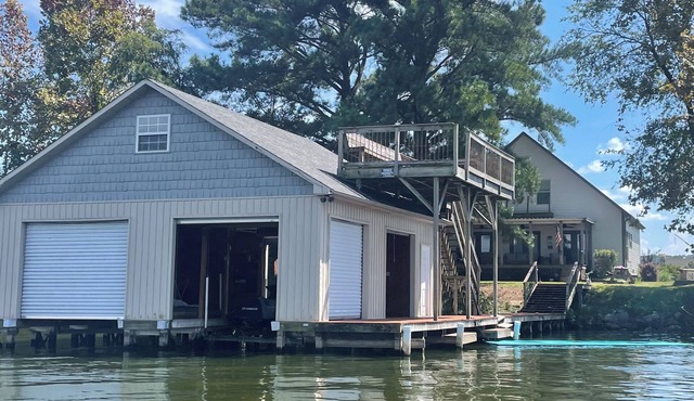 Lakefront Lifestyle you've been dreaming of awaits in this waterfront community.