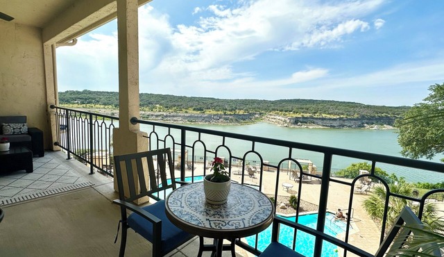 Lakefront Livin' at Bella Vista @ Island on Lake Travis with Indoor Heated Pool!