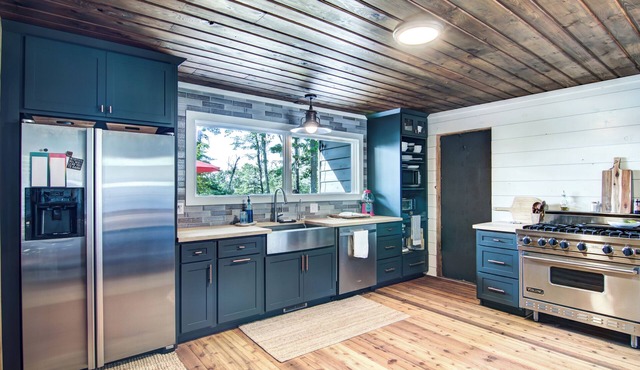 Lakefront Living at its Finest at Clearwater Cove on LCO