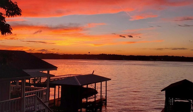 Lakefront Livingston Home with Community Amenities!