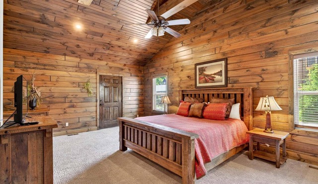 Lakefront Lodge 3-By SDC~FREE POOL/LAZY RIVER
