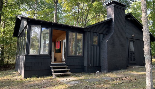 Lakefront Log Cabin with Contemporary touches