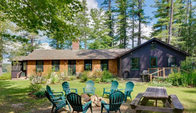 Lakefront Lovell Home w/Dock: Walk to Town Beach!