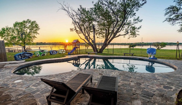Lakefront Luxe 7BR 6Bath Home with Pool & Hot Tub
