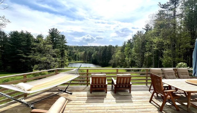 Lakefront Luxury Chalet 7 Bedrooms