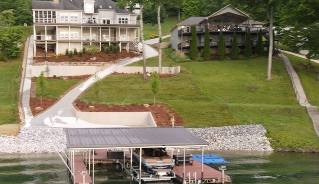 Lakefront luxury in Norris Crest — breathtaking views, dock & modern amenities