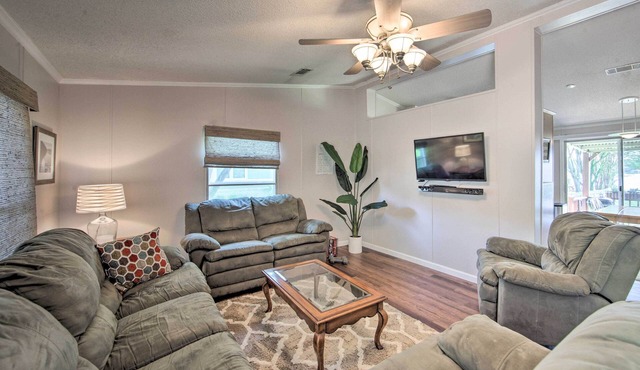 Lakefront Mabank Gem w/Sunset Views: Pets Welcome