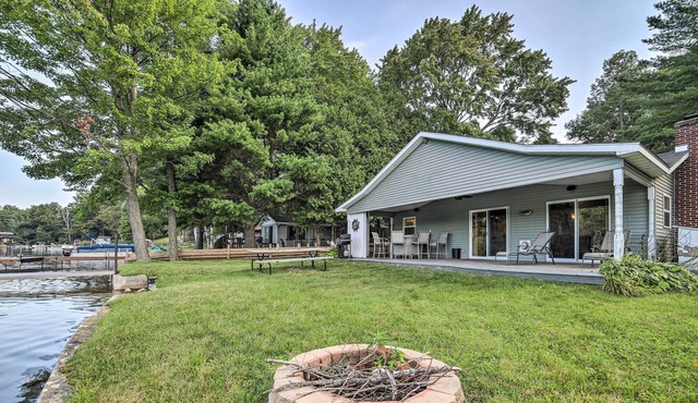 Lakefront Mecosta Cottage: Dock, Beach Access