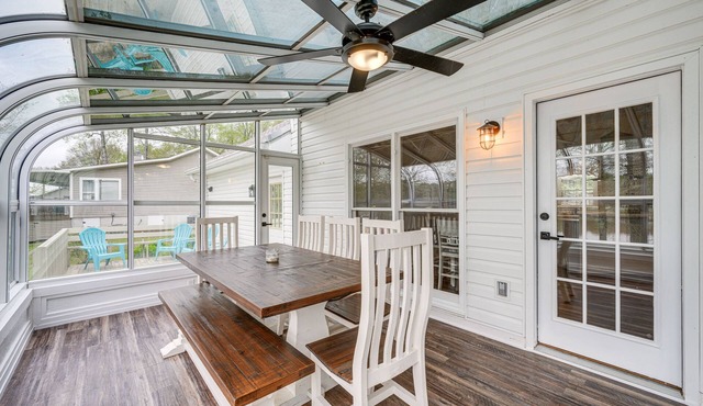 Lakefront Milledgeville Home w/Private Dock!