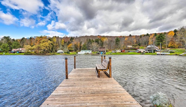 Lakefront Montrose Home w/Dock, Pedal & Row Boats