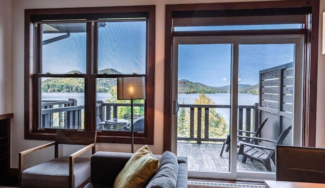 Lakefront Mountain View - Resort Loft