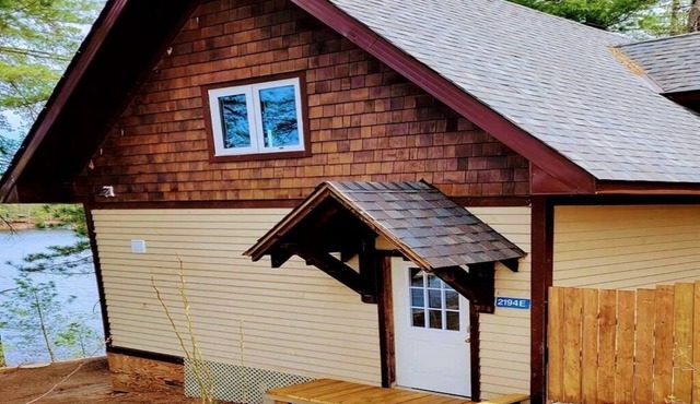 Lakefront Muskoka Good View cottage