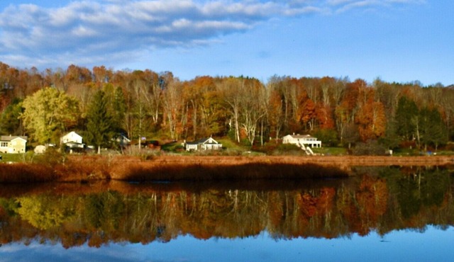 Lakefront offers privacy, year around fishing and nearby skiing at Elk Mountain!