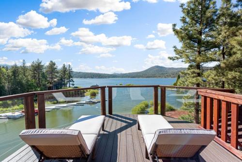 Lakefront Paradise - On the Lake