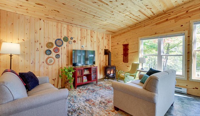 Lakefront Paradise with Private Boat Dock and Patio