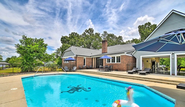 Lakefront Parkton Home: Pool & Fishing Dock!