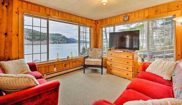 Lakefront Poultney Cottage w/ Deck + Views!