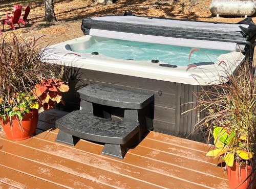 Lakefront-Private Dock-Lakeview-Sleeps 22 plus