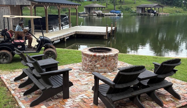 Lakefront Property nFish, Cook and EAT!nSwim, Float, Relax