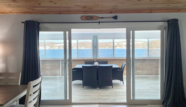 Lakefront property with gorgeous views and close to Colgate University!