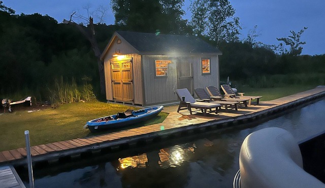 Lakefront Retreat | Hot Tub, Firepit, Kayaks, Dock & Spacious Outdoor Living