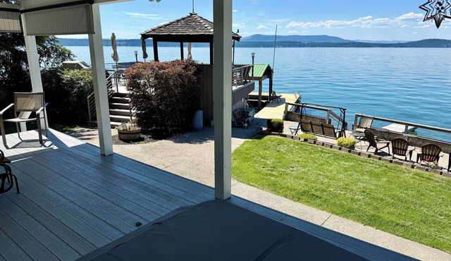 Lakefront Retreat on Flathead Lake, Close to Glacier National Park